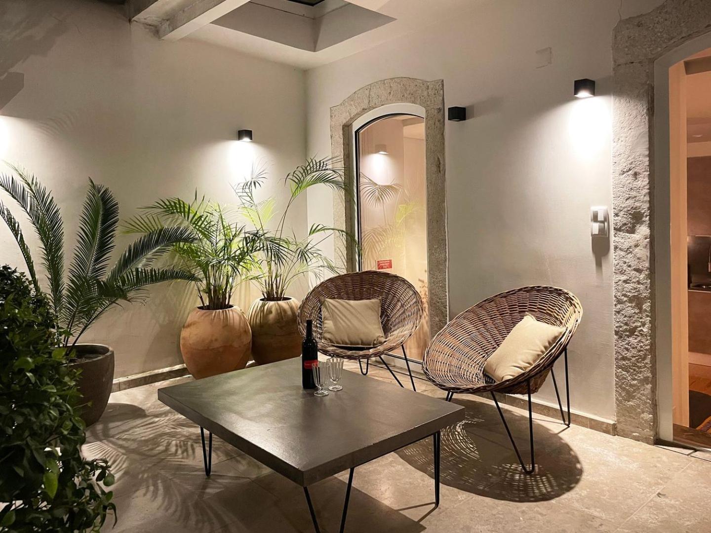 Appartamento Guestready - Luxury With Private Terrace In Lapa Lisbona Esterno foto