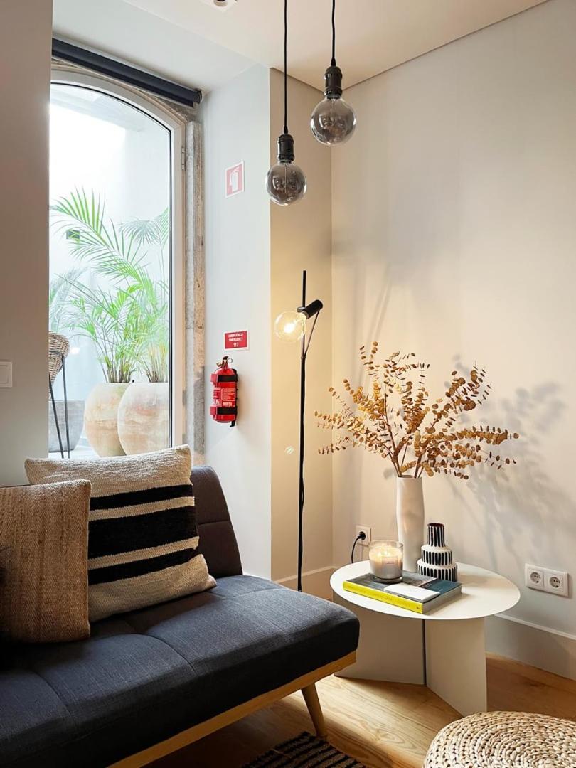 Appartamento Guestready - Luxury With Private Terrace In Lapa Lisbona Esterno foto